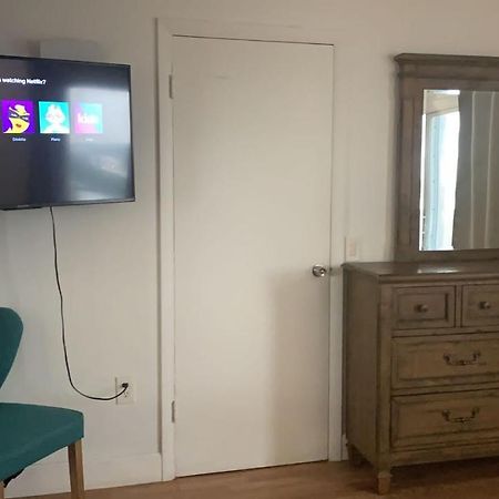 North Bay Village Apartment Экстерьер фото