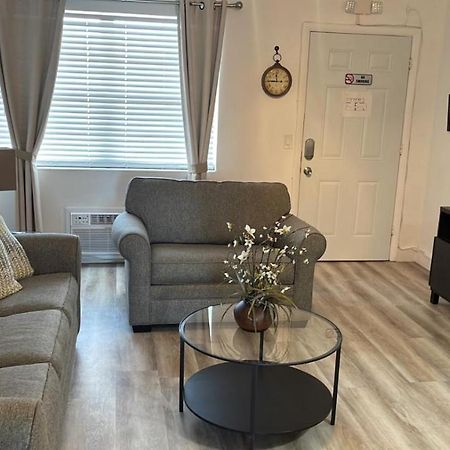 North Bay Village Apartment Экстерьер фото