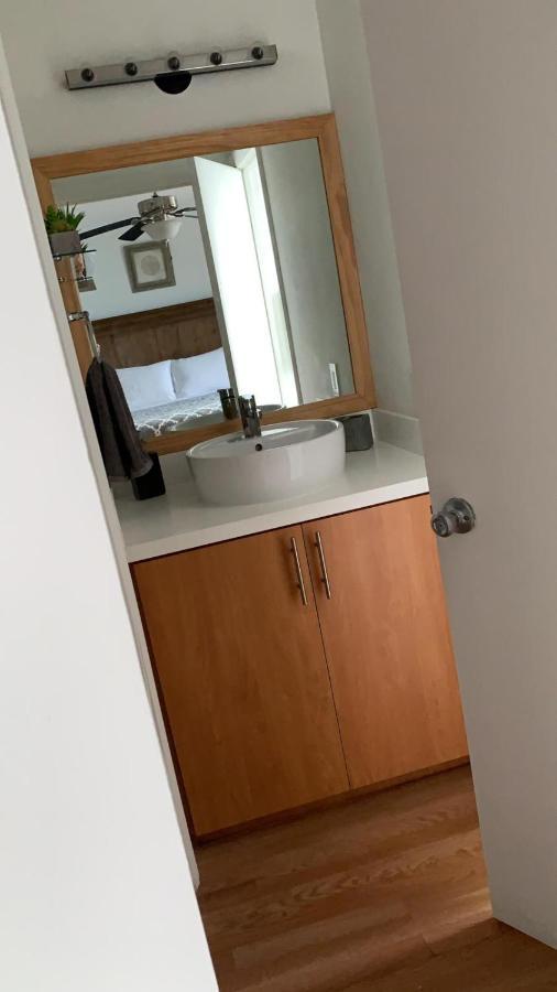 North Bay Village Apartment Экстерьер фото