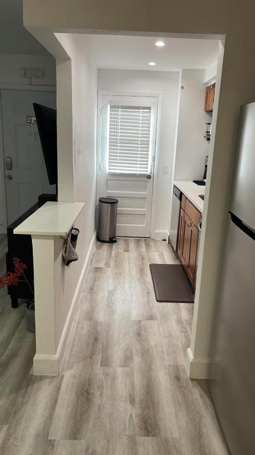 North Bay Village Apartment Экстерьер фото