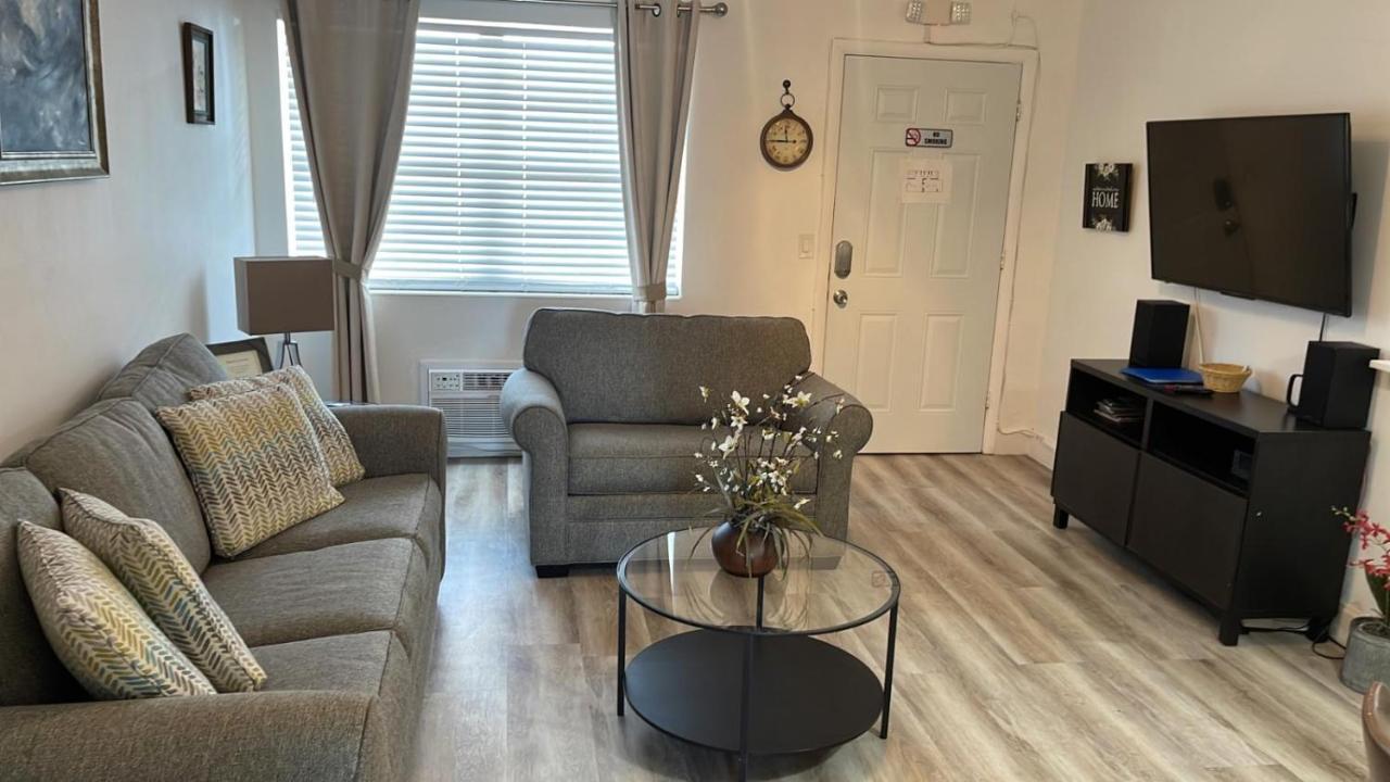 North Bay Village Apartment Экстерьер фото